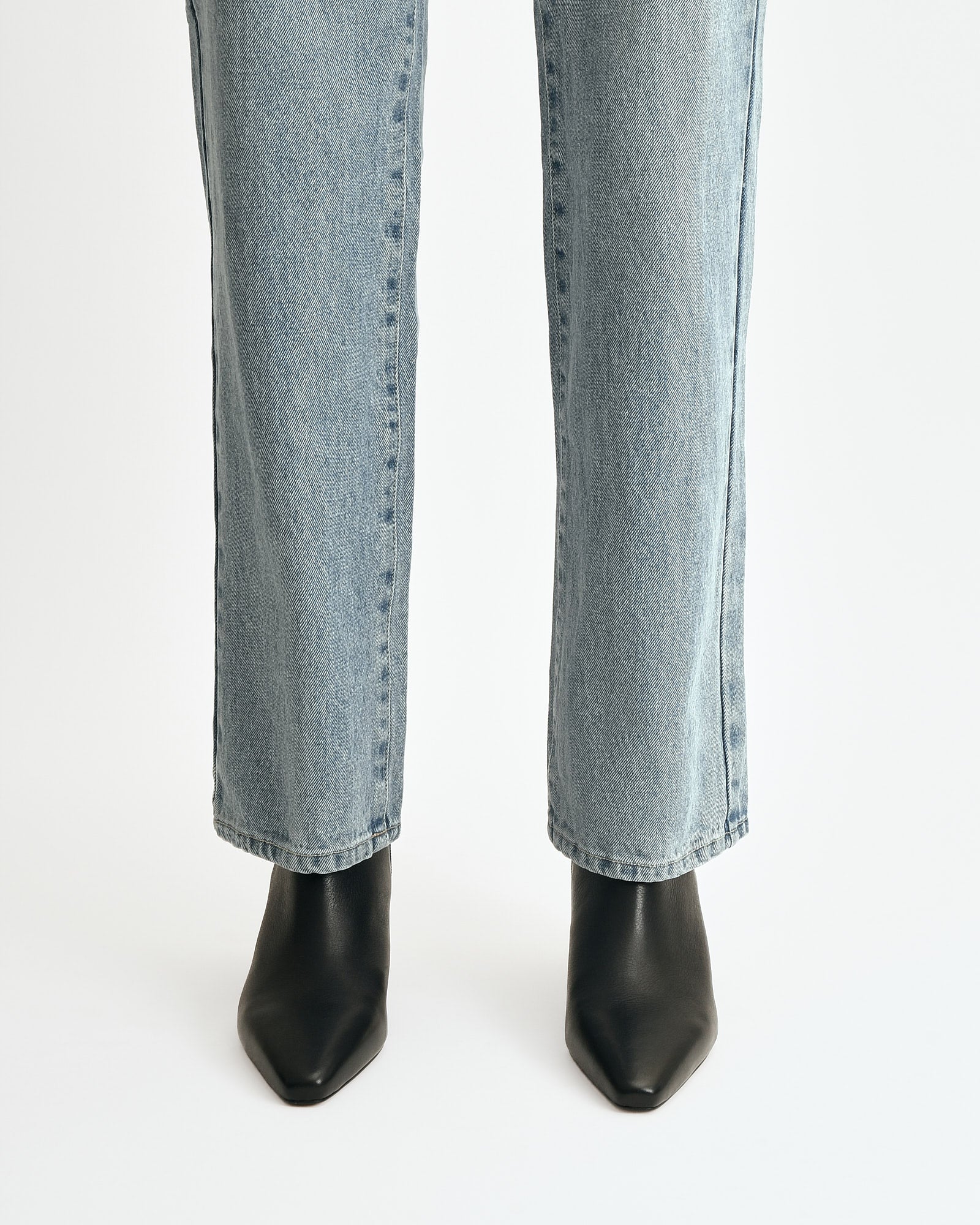 GABBY MID ANKLE BOOTS BLACK LEATHER image