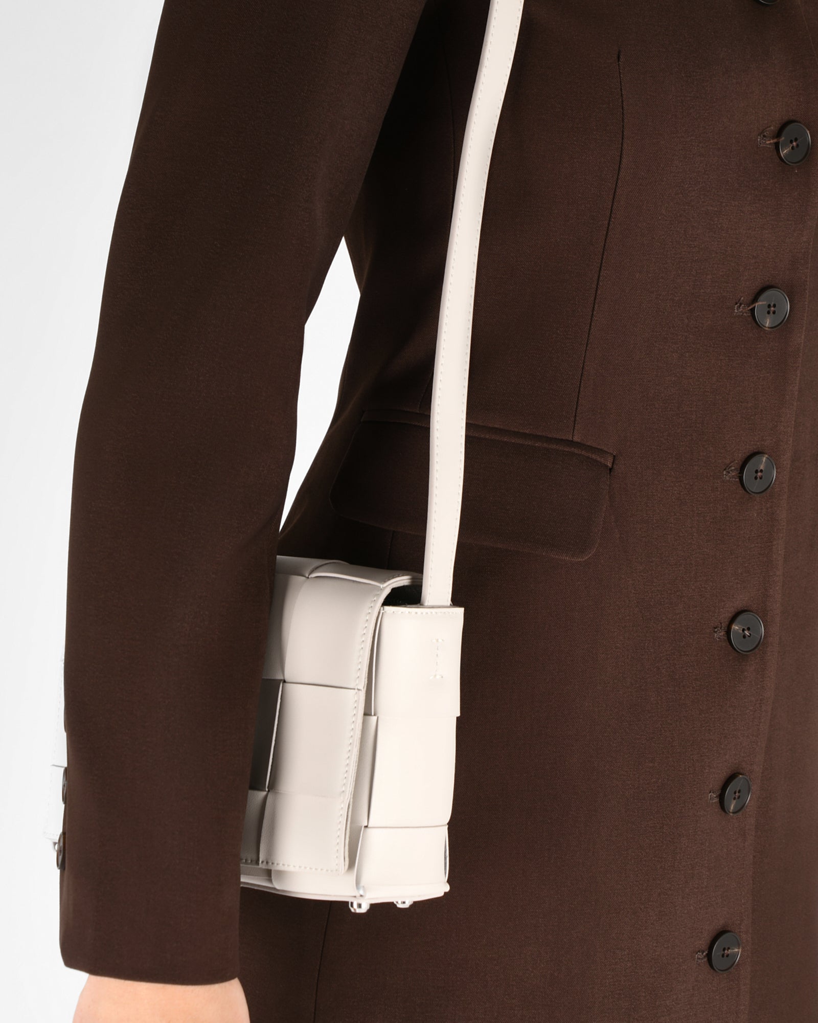 HONEY CROSS BODY BAG BONE LEATHER image