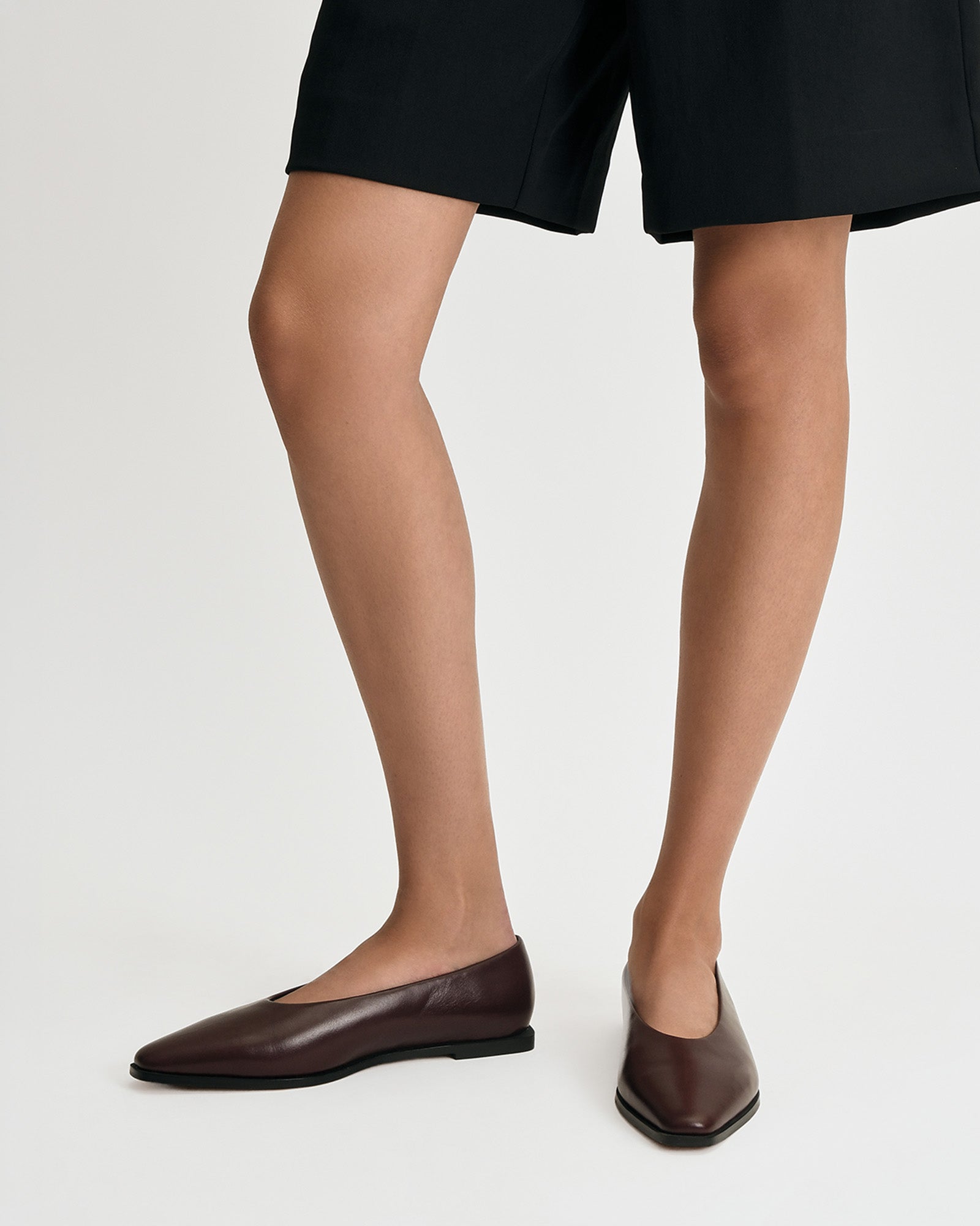 JAXON DRESS FLATS DARK MERLOT LEATHER image