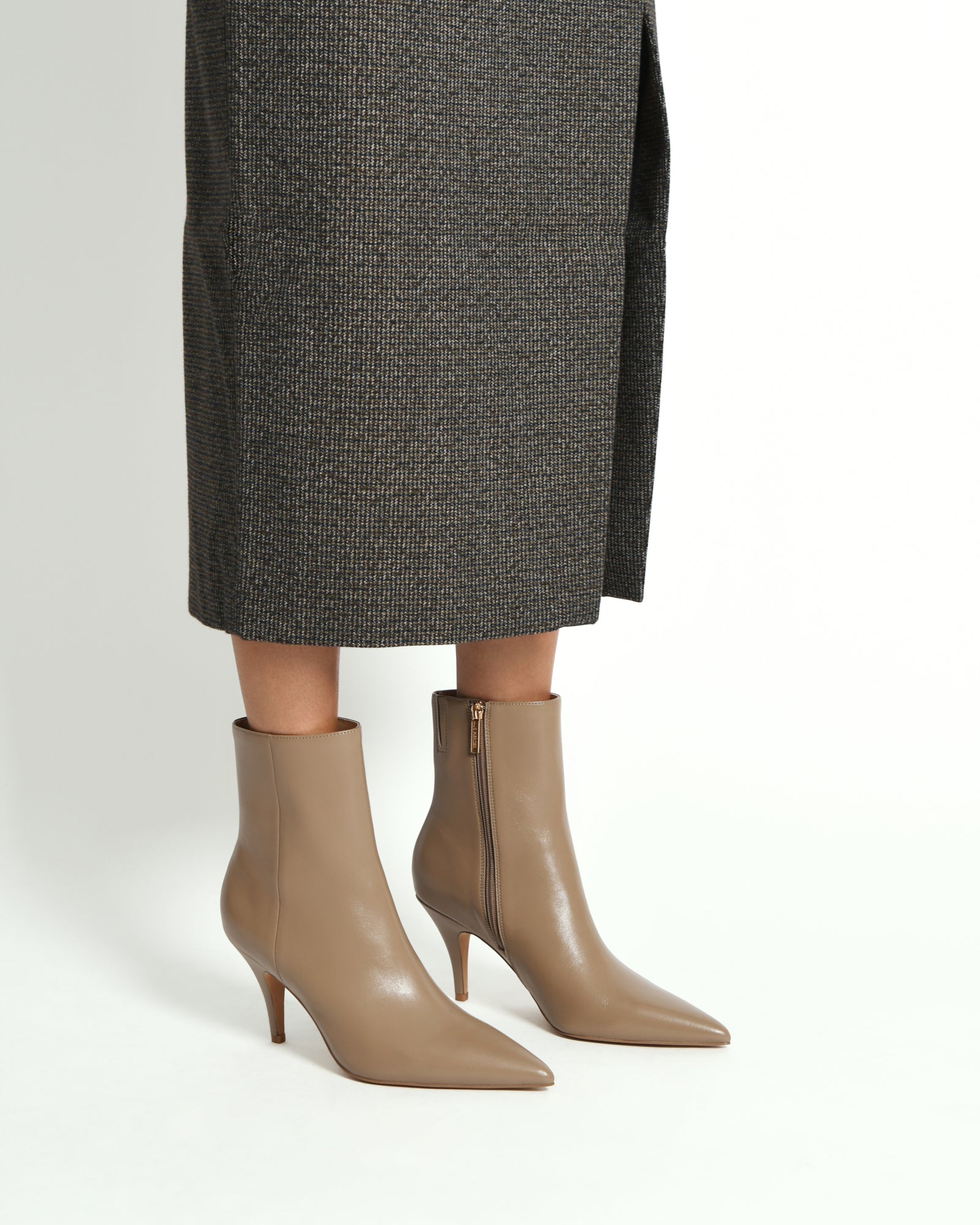 LOTTIE HIGH ANKLE BOOTS TAUPE LEATHER image
