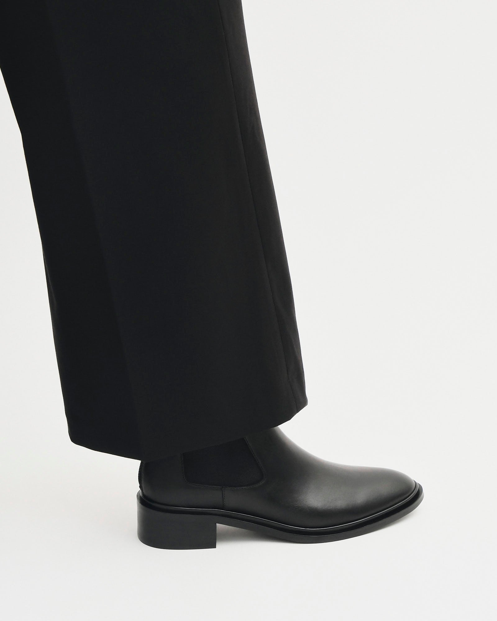 MELROSE FLAT ANKLE BOOTS BLACK LEATHER image