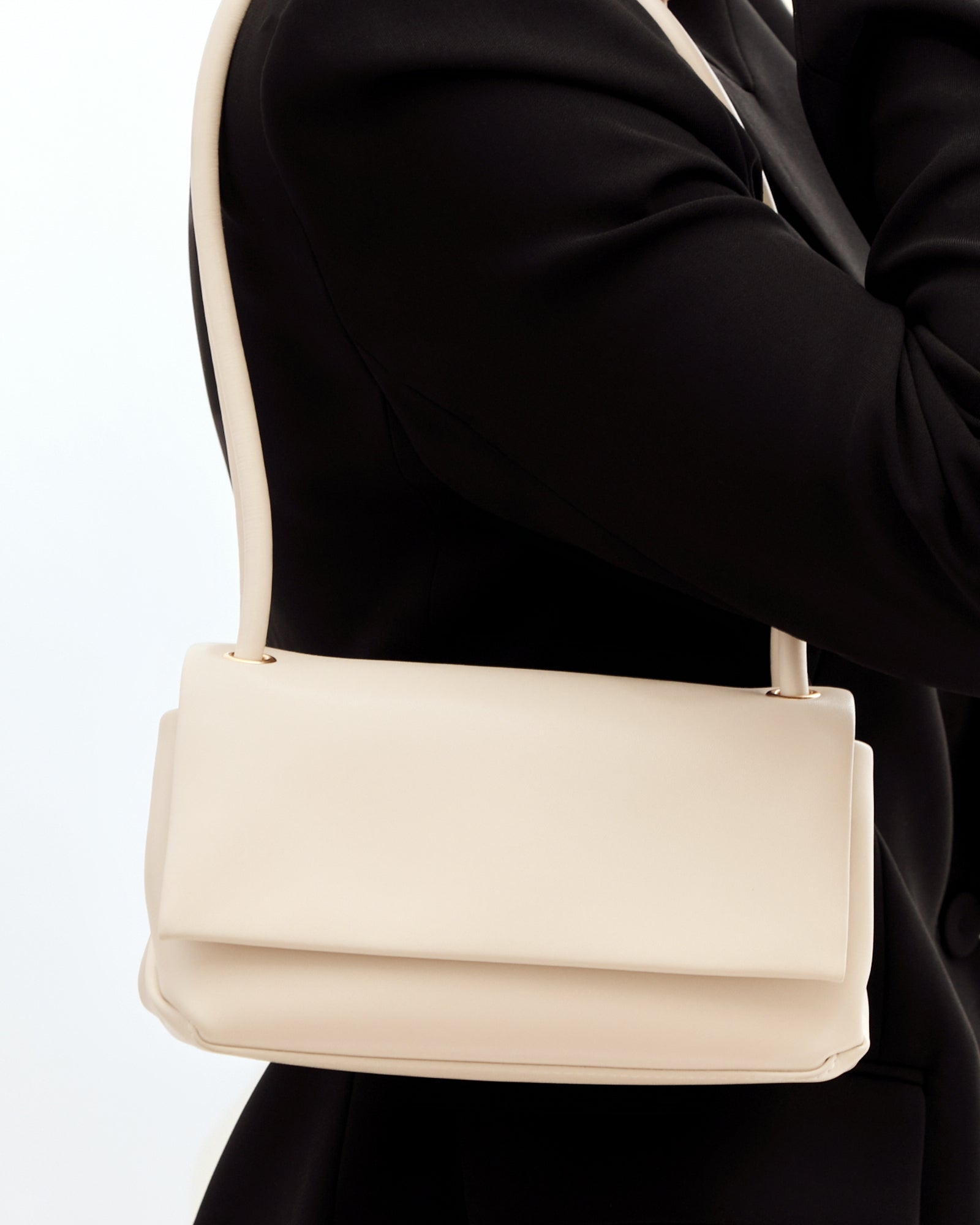 ORCHID SHOULDER BAG OFF WHITE LEATHER image