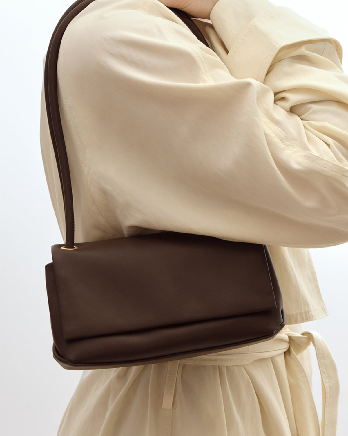 ORCHID SHOULDER BAG BITTER CHOC LEATHER