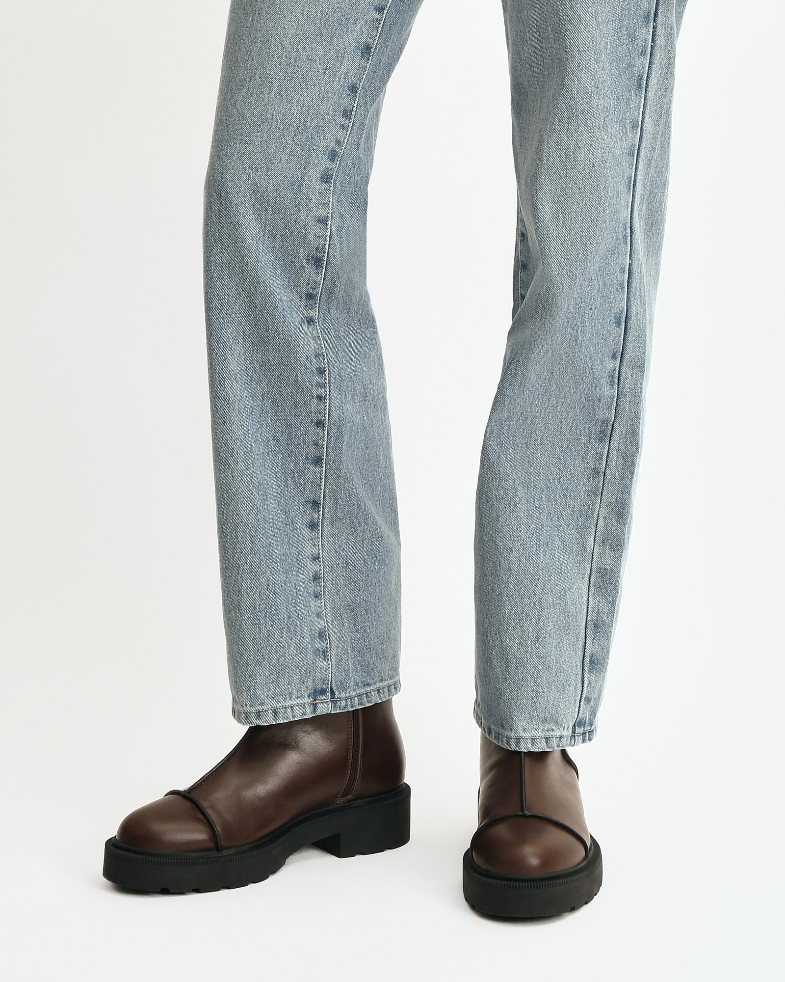 PARKER FLAT ANKLE BOOTS CHESTNUT LEATHER image