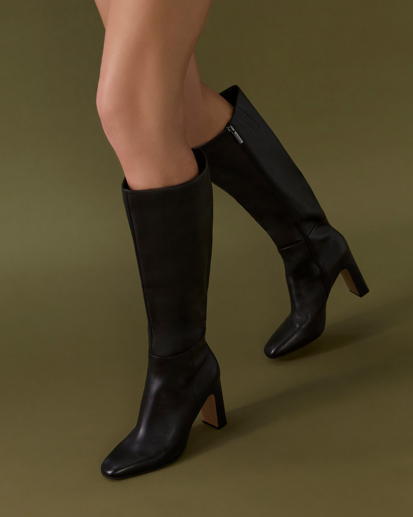 STORMI KNEE BOOTS BLACK LEATHER image