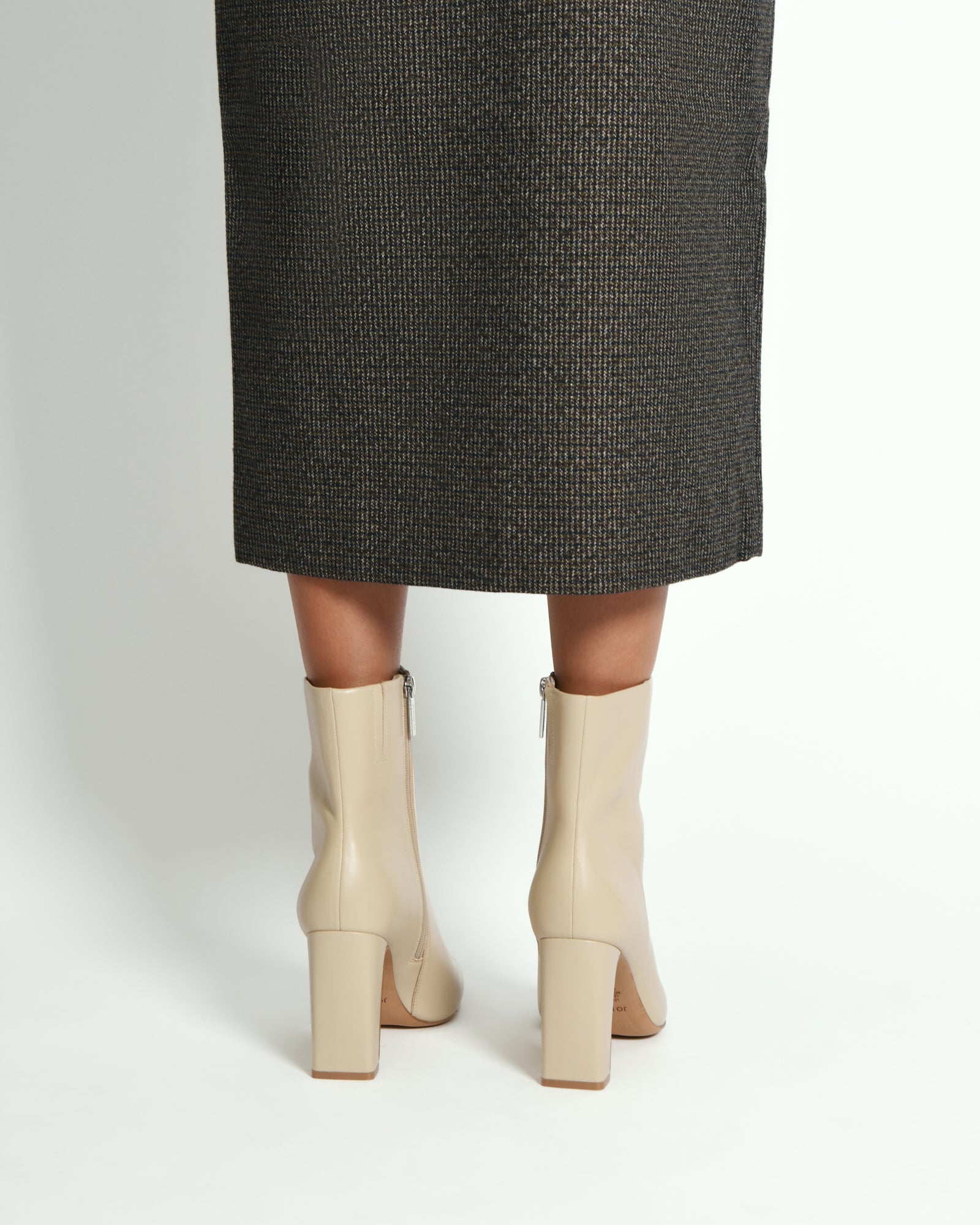 SUKI HIGH ANKLE BOOTS SAND LEATHER image