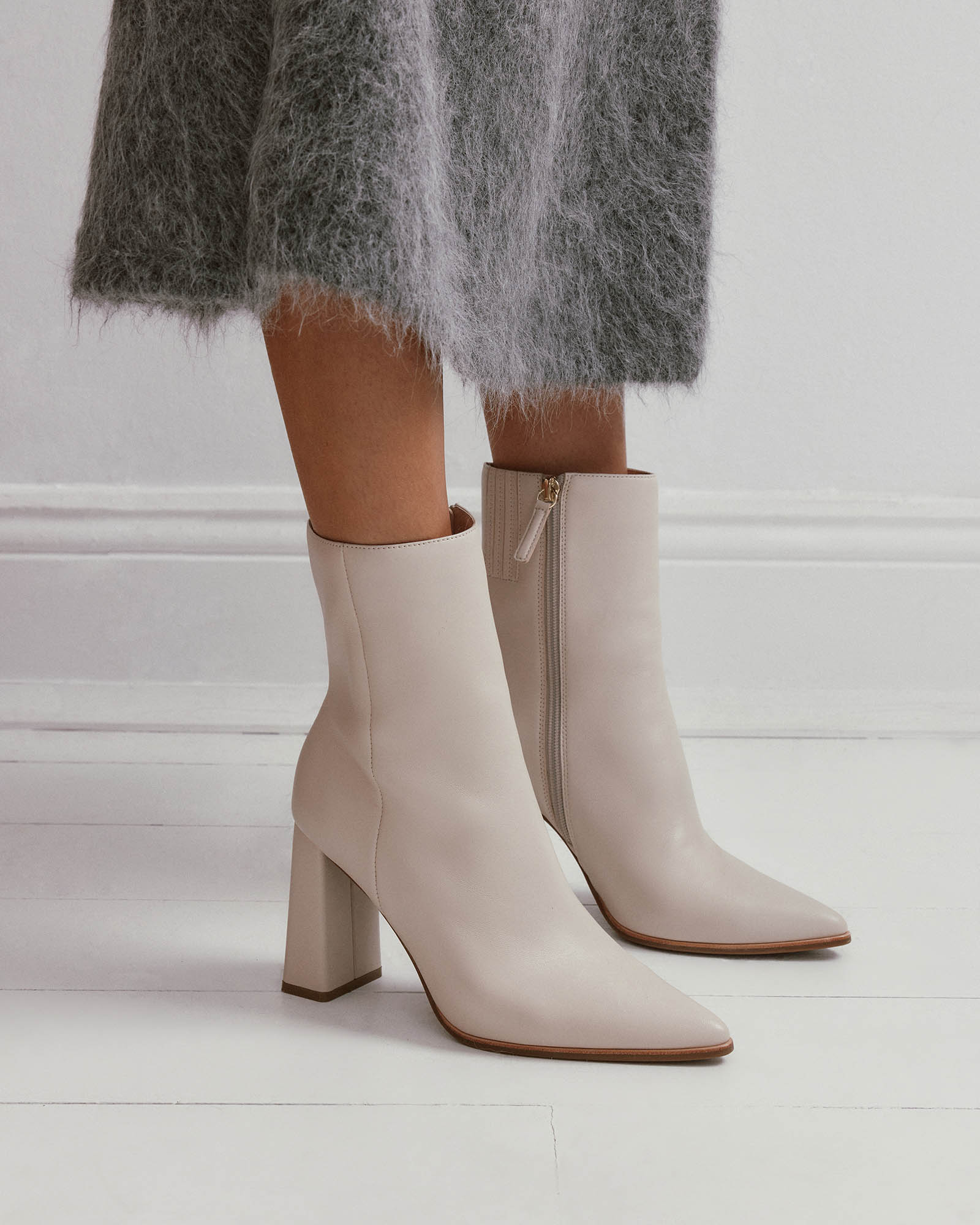 Jo Mercer Pointed Toe Chelsea Boots Jo Mercer Florida Mid Ankle
