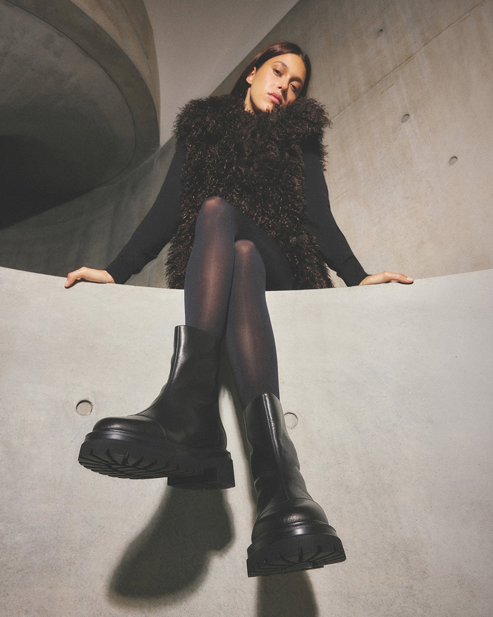 TATUM FLAT ANKLE BOOTS BLACK LEATHER image