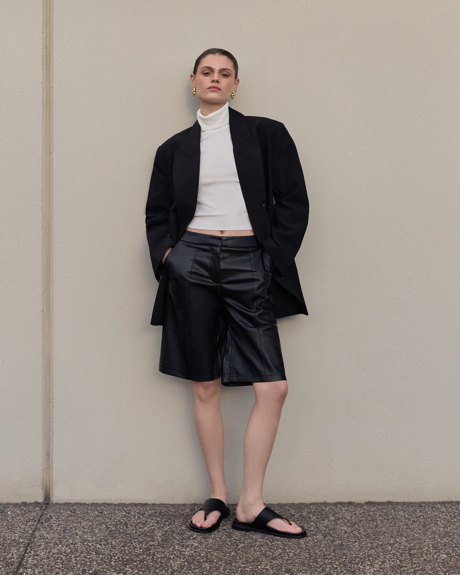 TOBY FLAT SANDALS BLACK LEATHER image