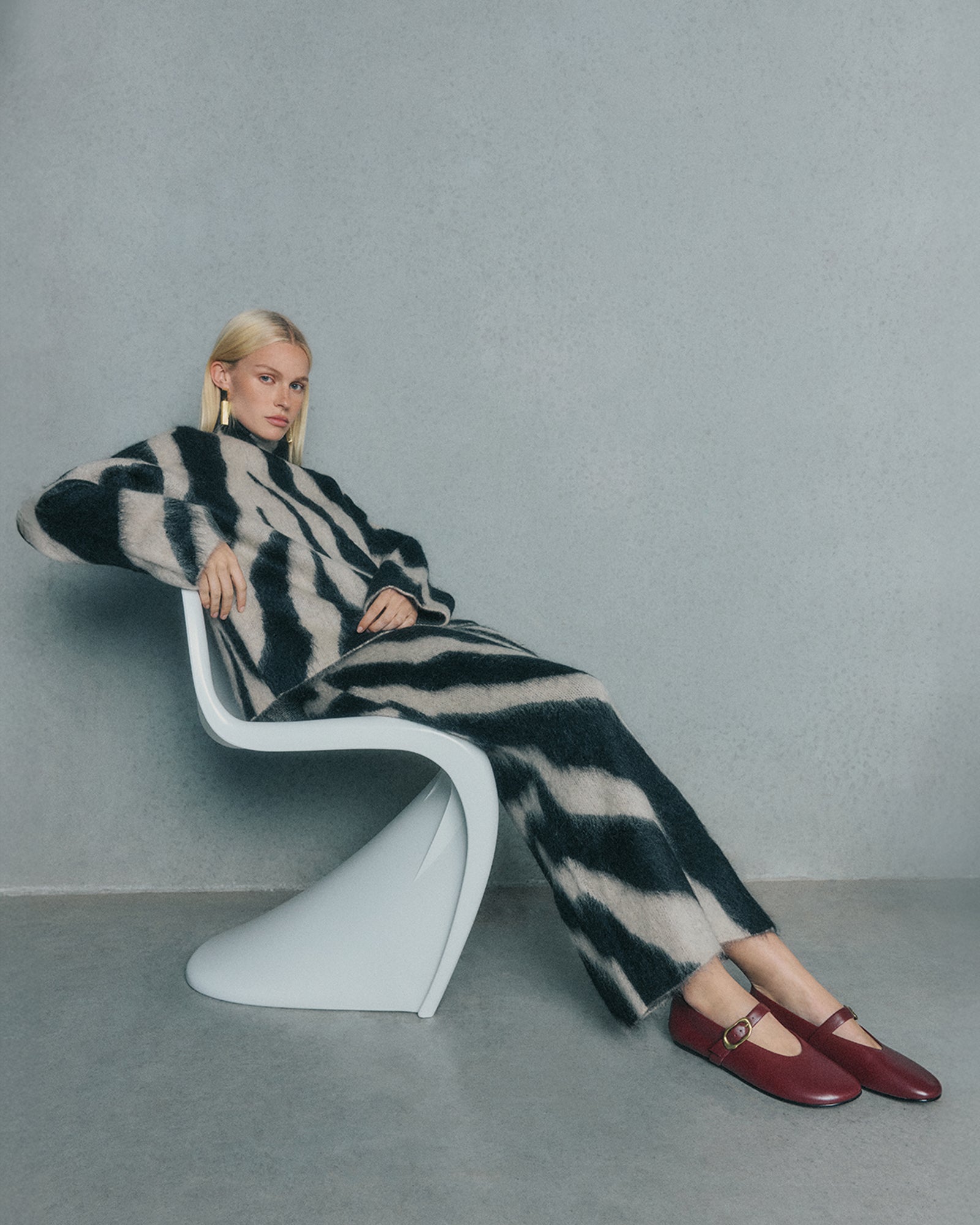 VALLEY BALLET FLATS MULBERRY LEATHER image