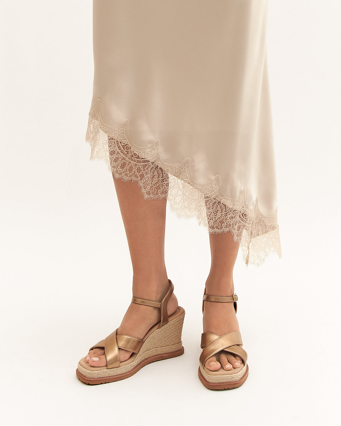 WENDELL HIGH HEEL WEDGES GOLD LEATHER image