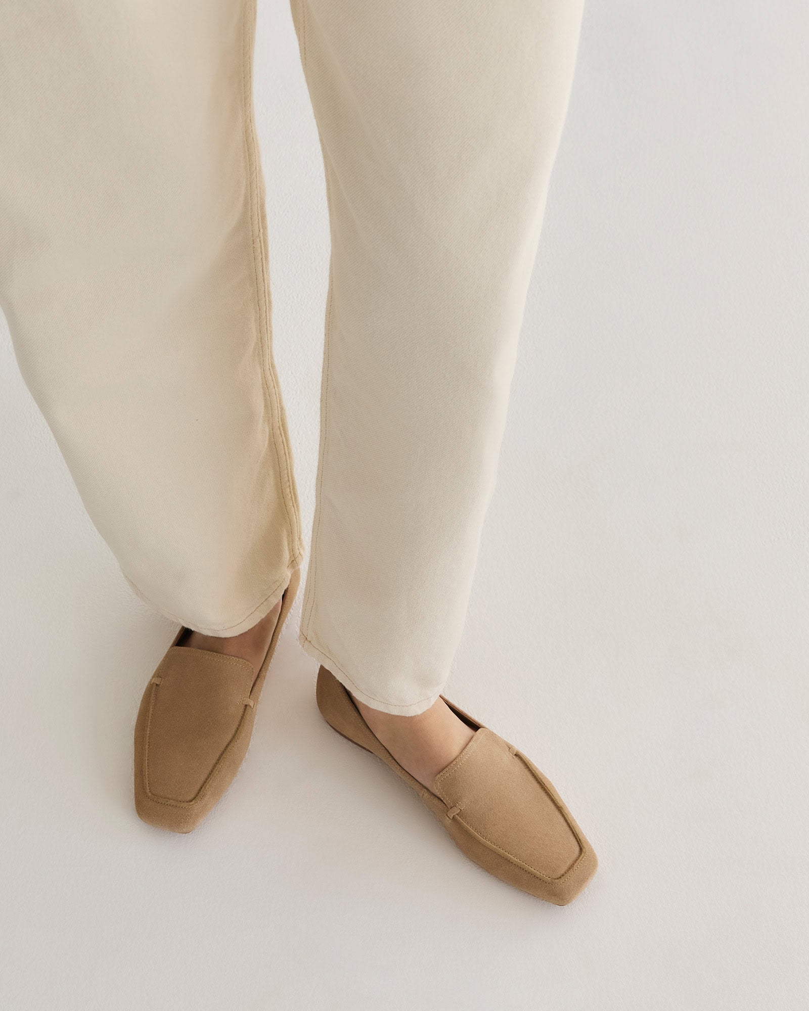WINDSOR LOAFERS CAMEL SUEDE image