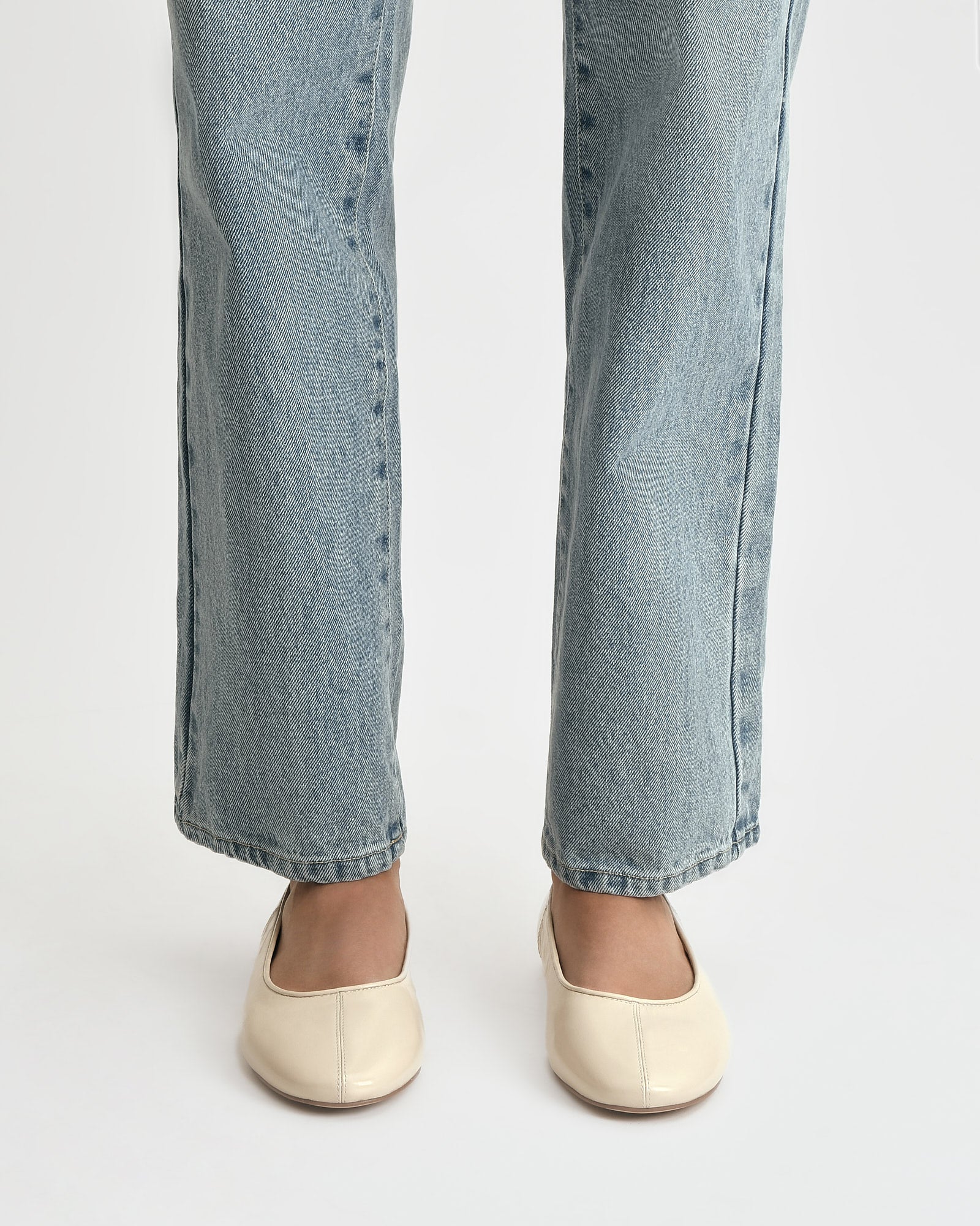 YARRA DRESS FLATS OFF WHITE LEATHER image
