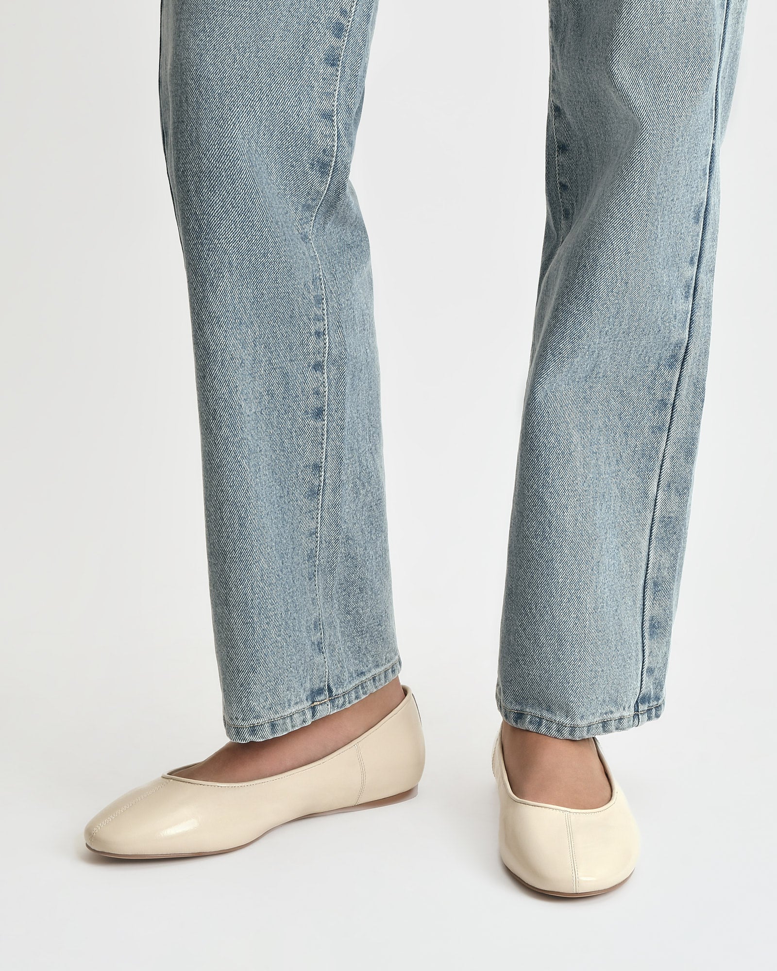 YARRA DRESS FLATS OFF WHITE LEATHER image