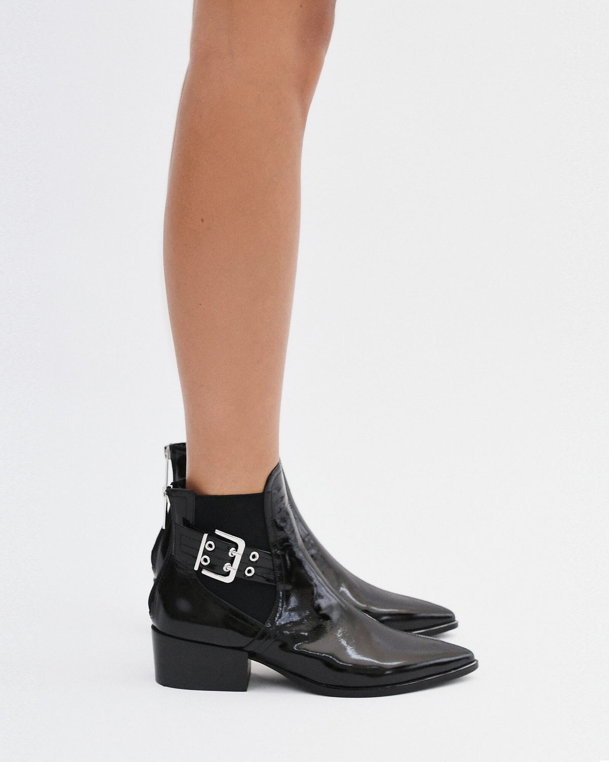 RIVER FLAT ANKLE BOOTS BLACK CRINKLE PATENT