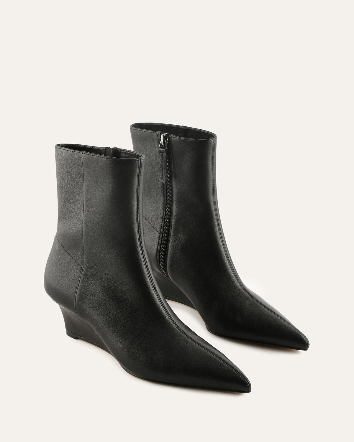 WALTON LOW ANKLE BOOTS BLACK LEATHER