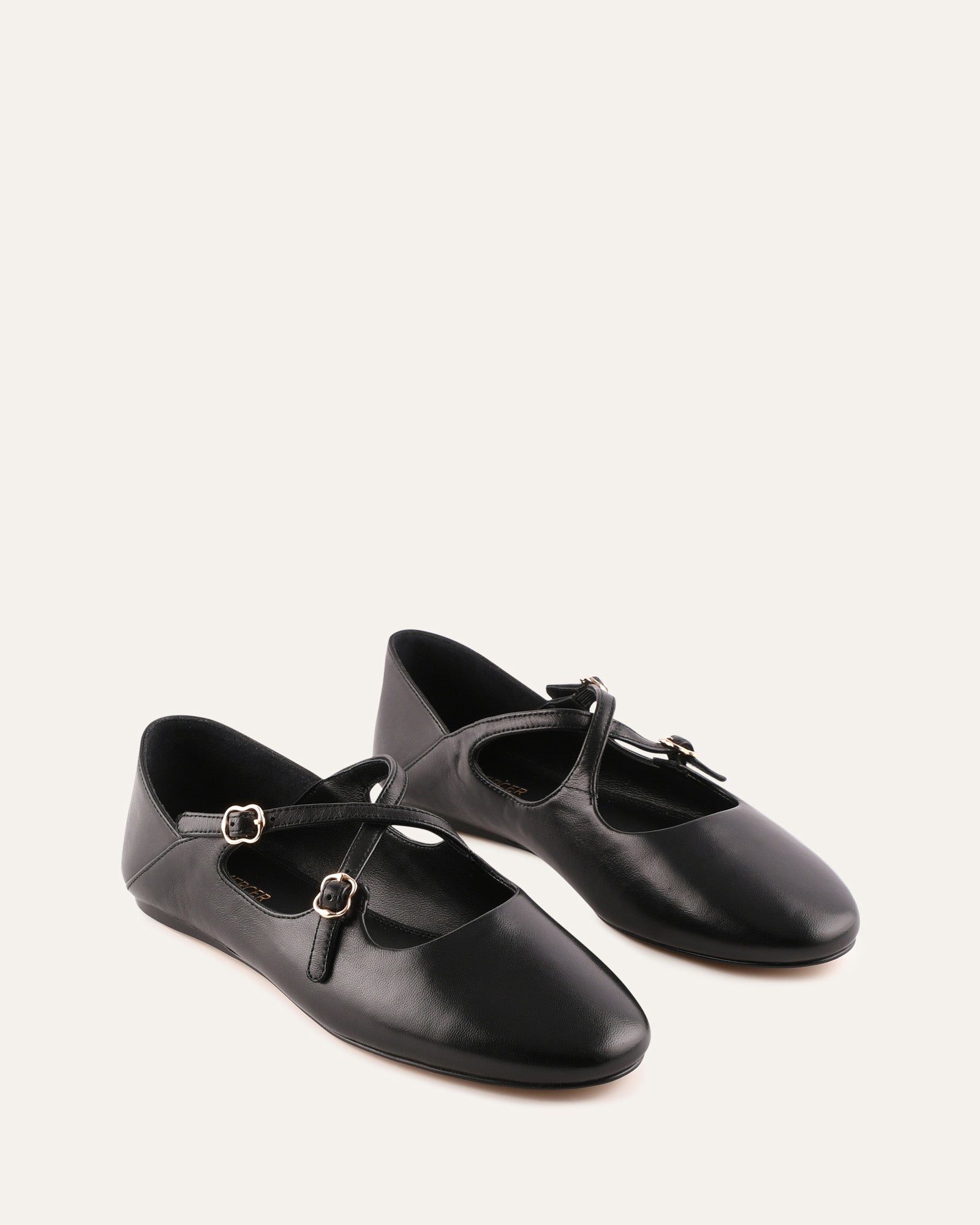 YASMINA CASUAL FLATS BLACK LEATHER image