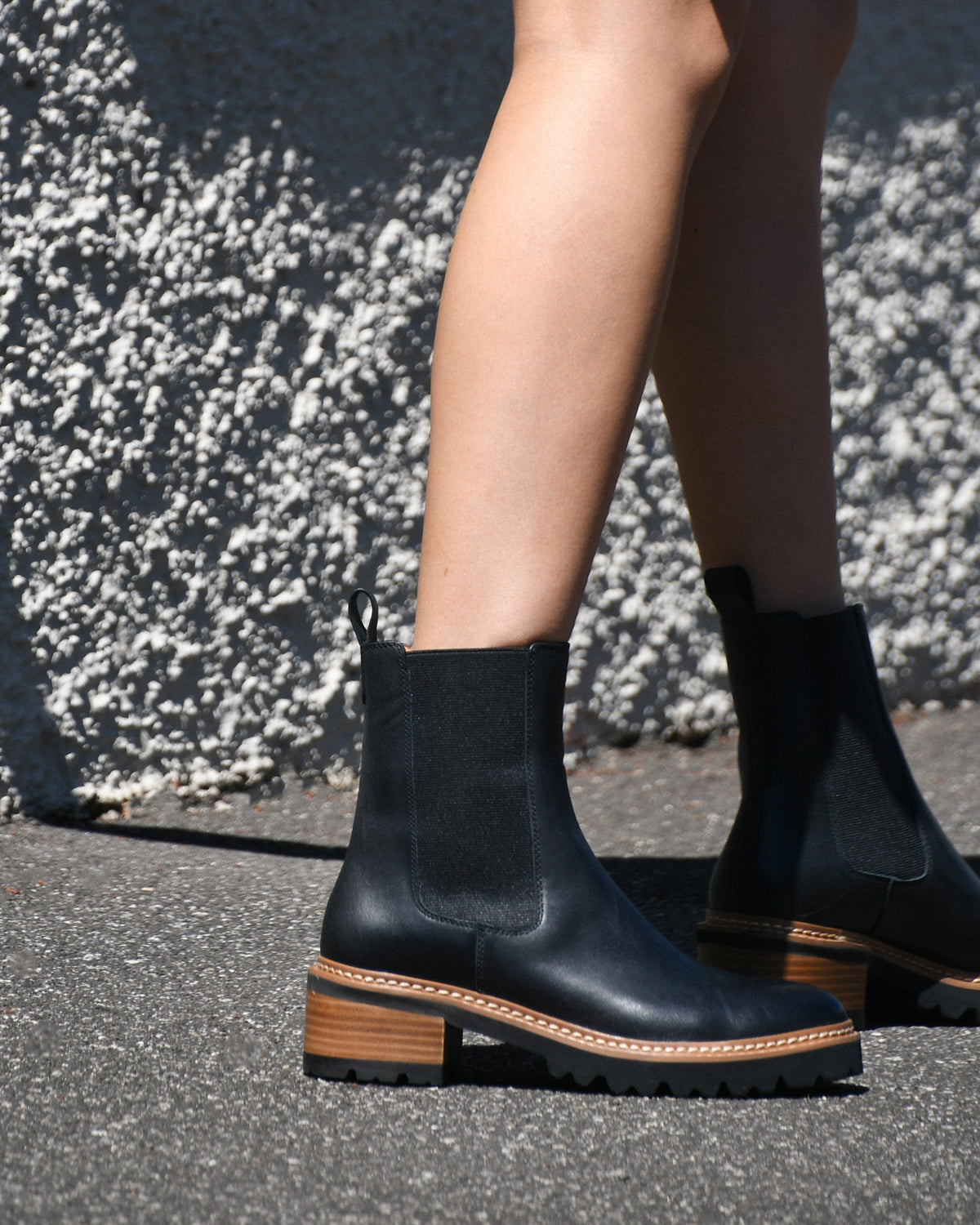 COMO FLAT ANKLE BOOTS BLACK LEATHER