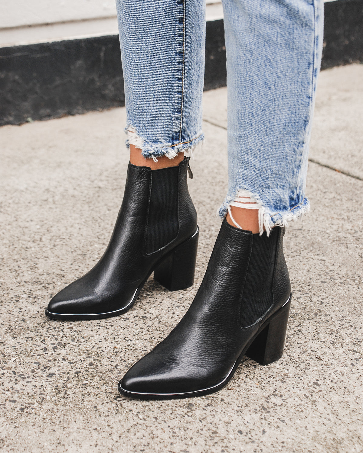 LOVER HIGH ANKLE BOOTS BLACK LEATHER